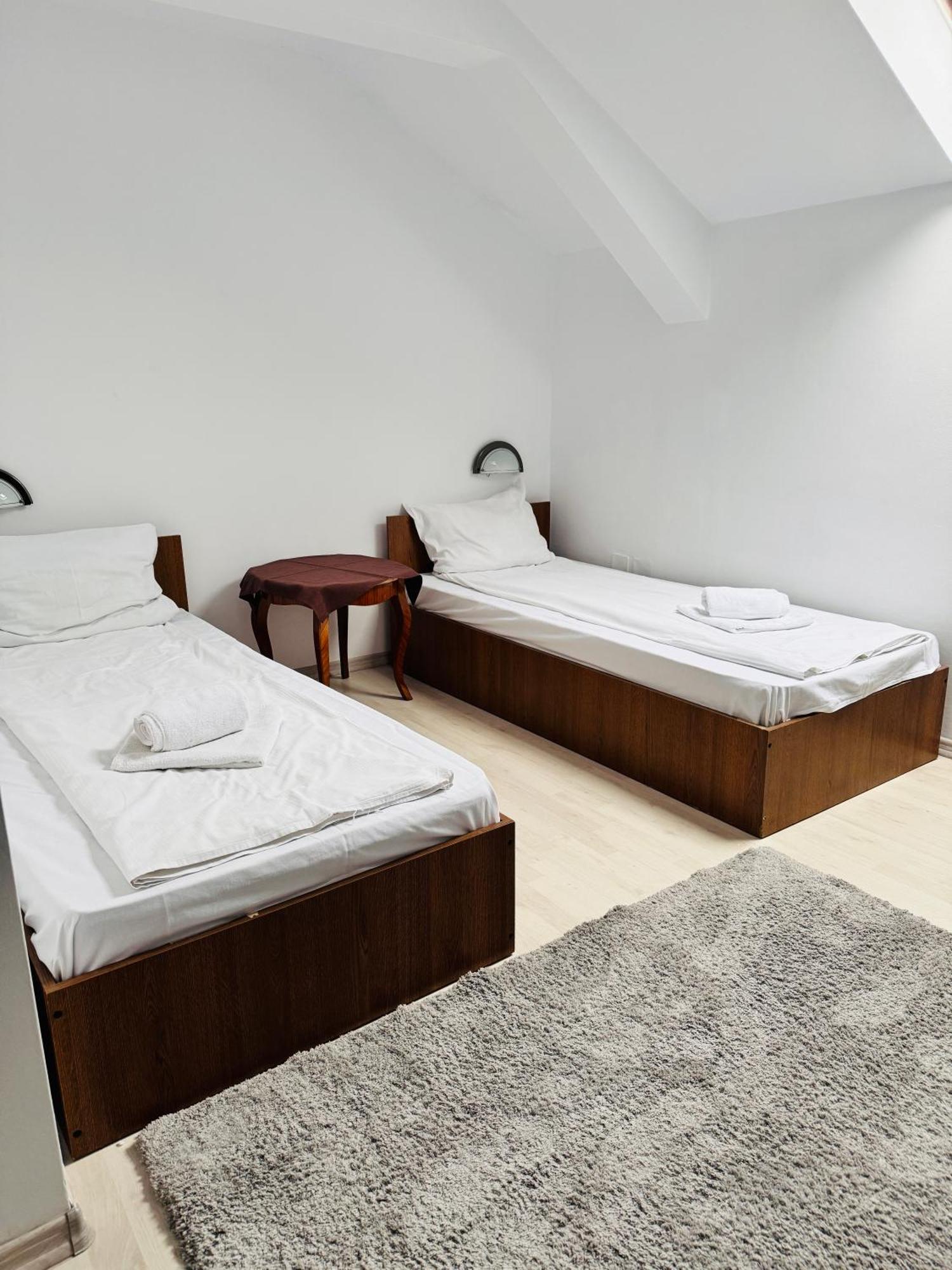 Hotel Complex Select Mediaş Zewnętrze zdjęcie
