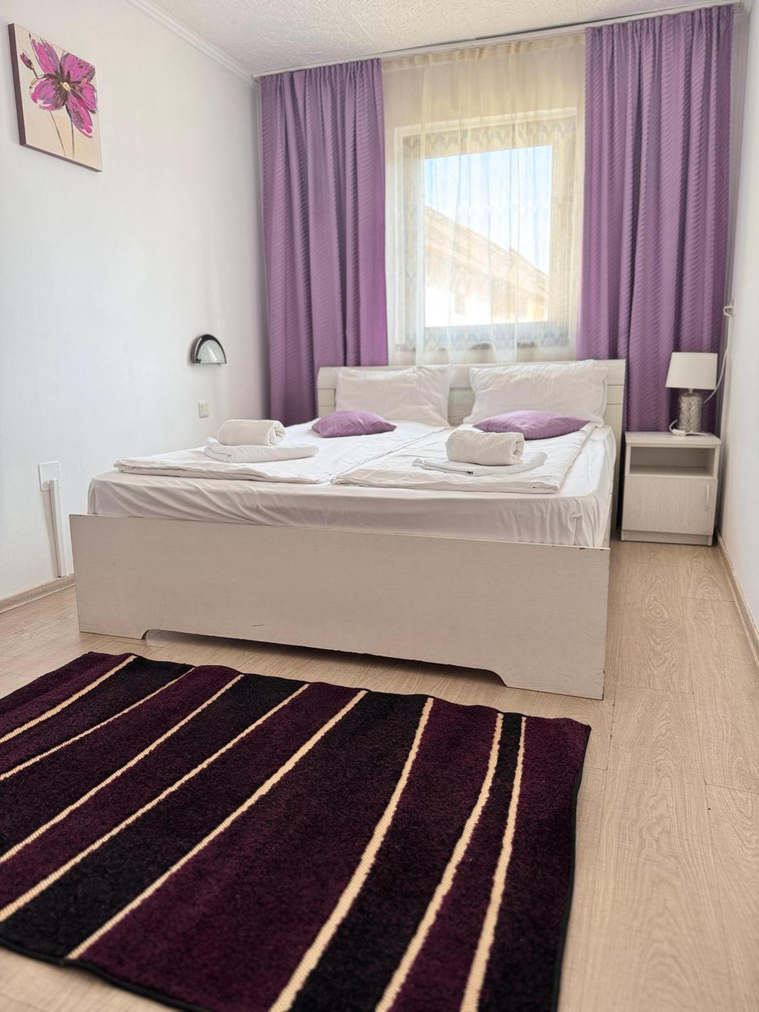 Hotel Complex Select Mediaş Zewnętrze zdjęcie