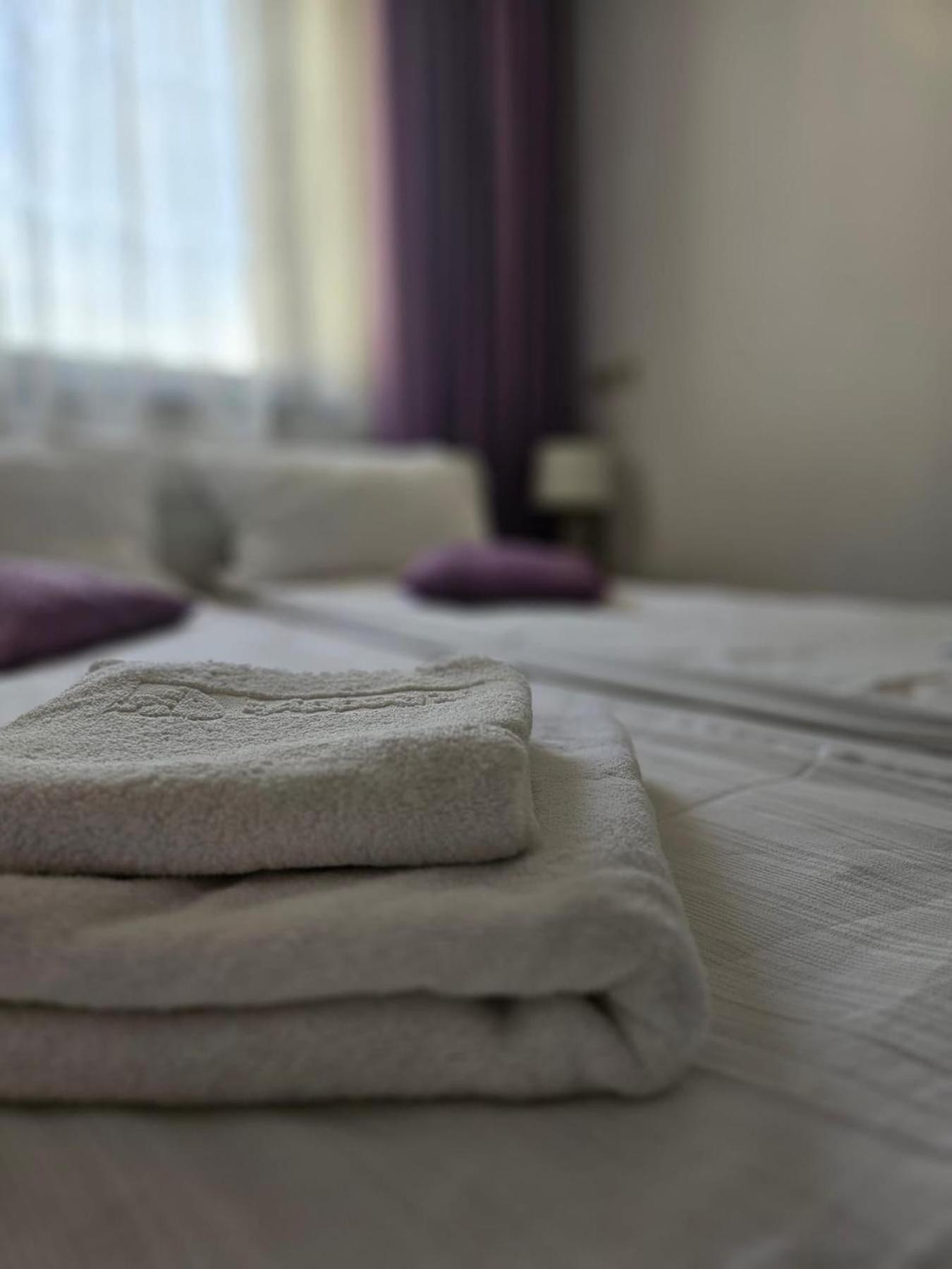 Hotel Complex Select Mediaş Zewnętrze zdjęcie