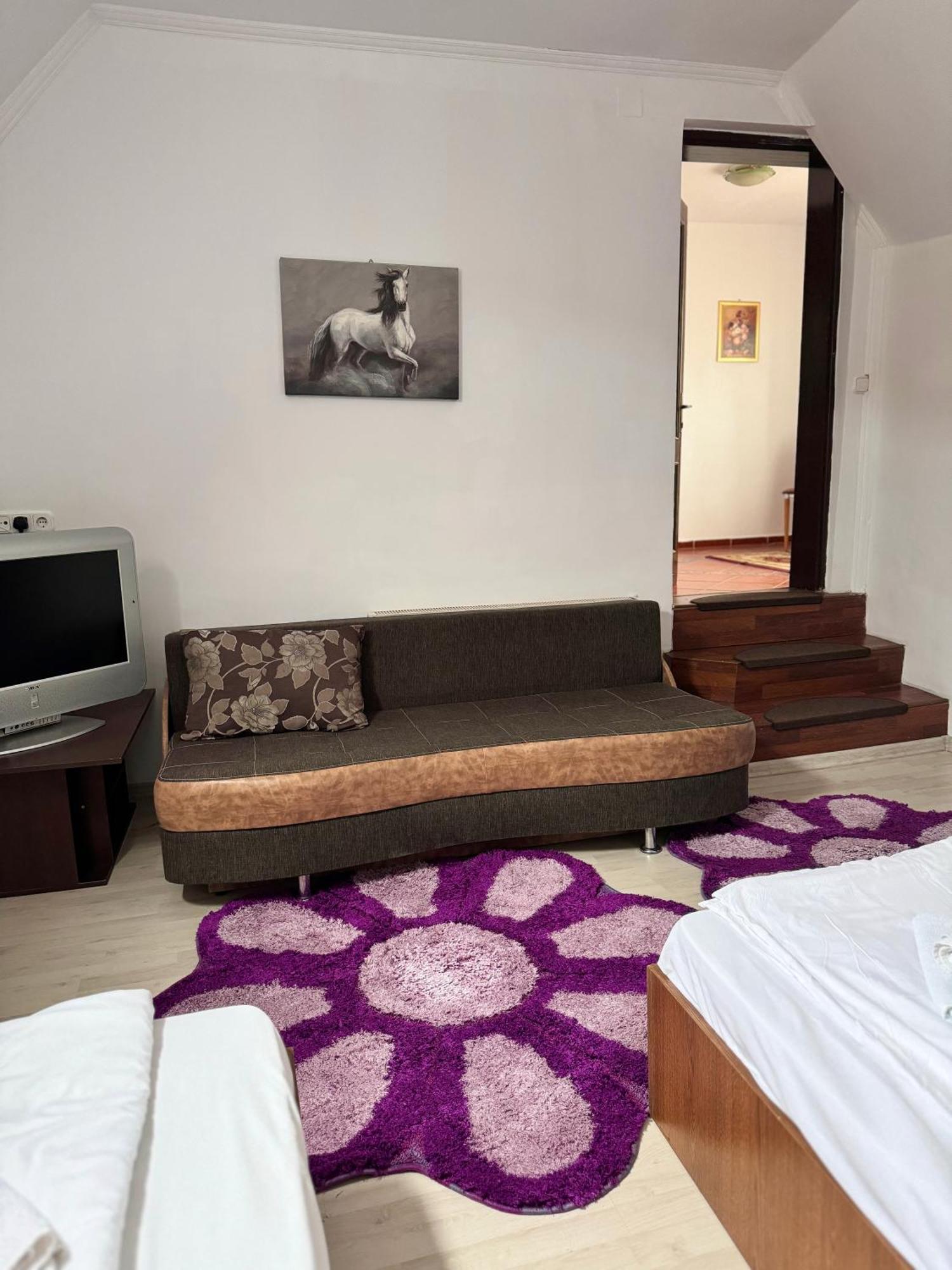 Hotel Complex Select Mediaş Zewnętrze zdjęcie